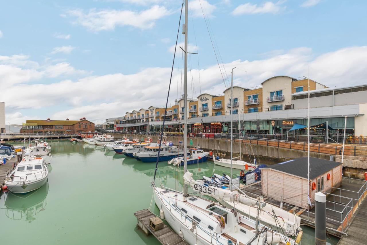 On The Water With Free Parking - By My Getaways Lejlighed Brighton Eksteriør billede