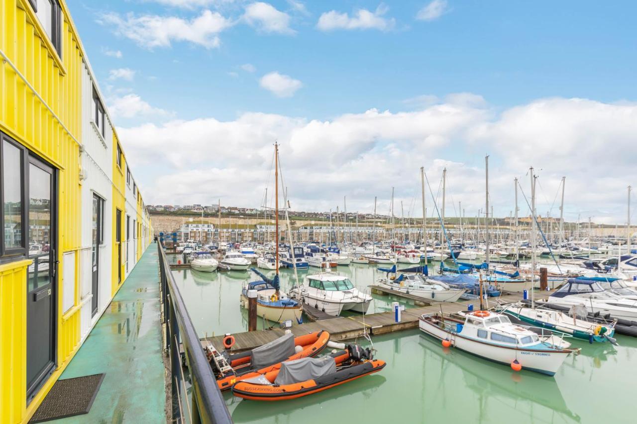 On The Water With Free Parking - By My Getaways Lejlighed Brighton Eksteriør billede